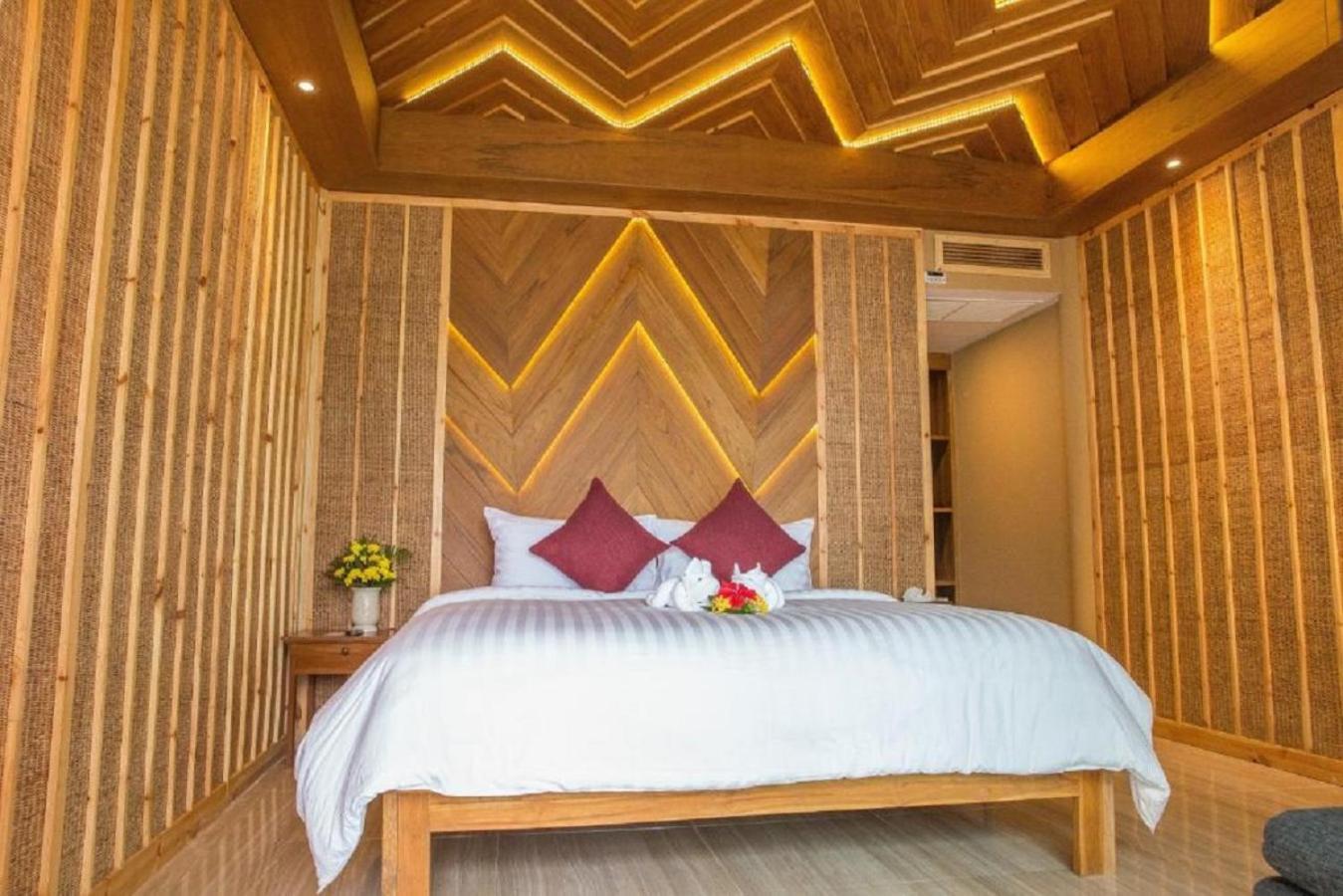 Adarin Beach Resort Mae Nam Exterior photo