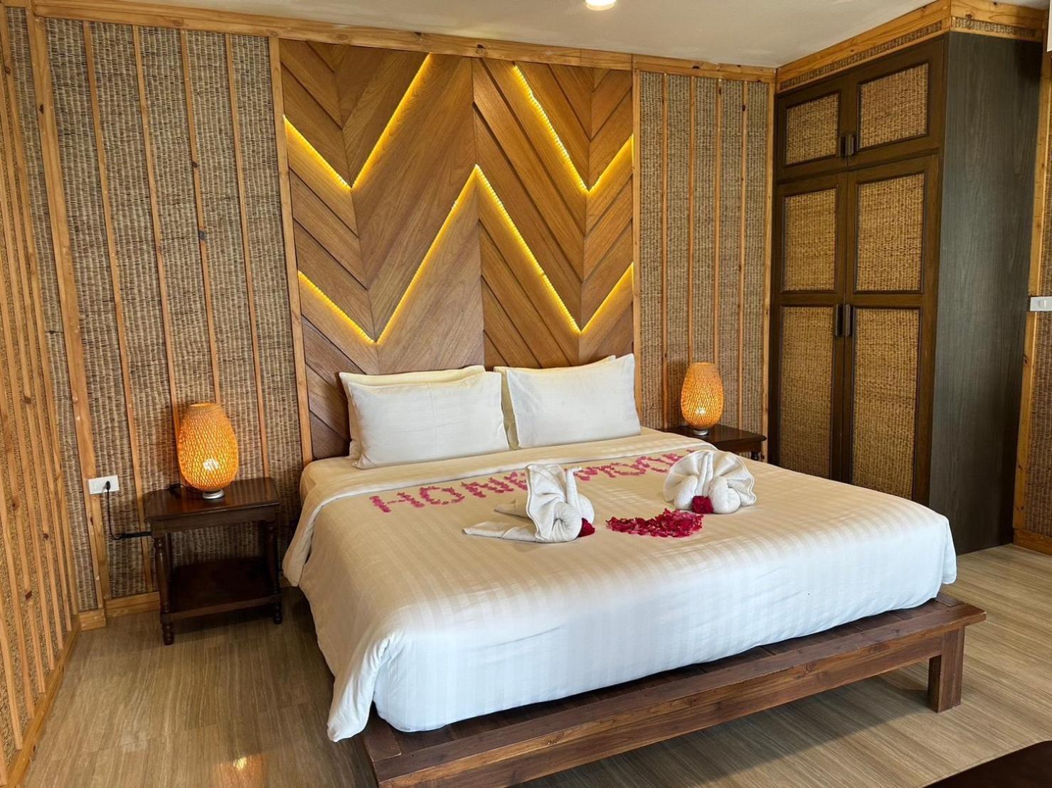 Adarin Beach Resort Mae Nam Exterior photo